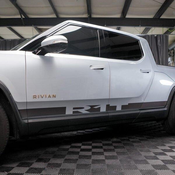 Lower Side Stripes for R1T