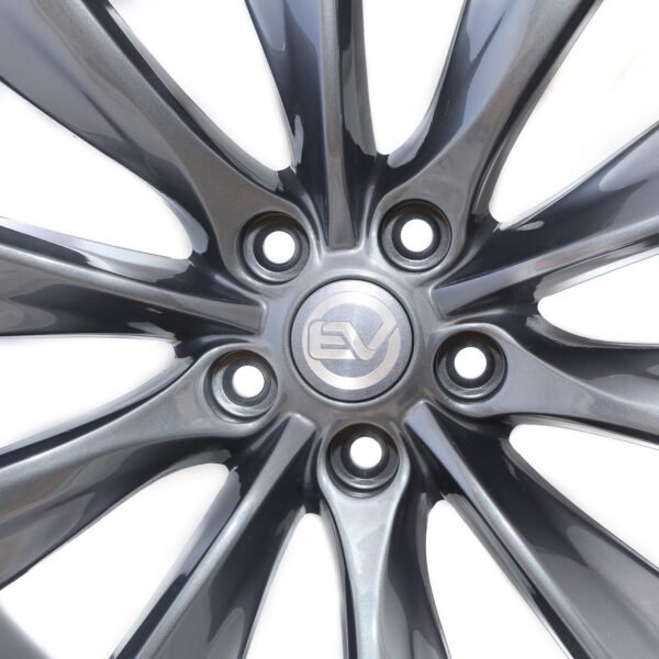 Turbine Styled Wheel for Tesla Model S